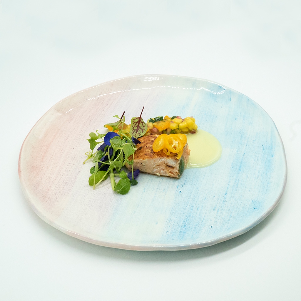 Vara – Somon gatit sous vide in ulei de masline cu salsa de citrice Vara – Somon gatit sous vide in ulei de masline cu salsa de citrice